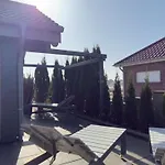 Casa de Férias Haus Sina Schillig