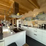 Haus Sina *