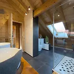 Haus Sina Casa de Férias *