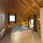 Casa de Férias Haus Sina Schillig