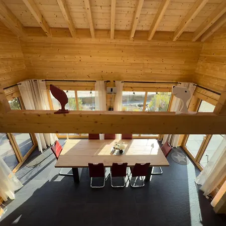 Сasa de vacaciones Haus Sina *